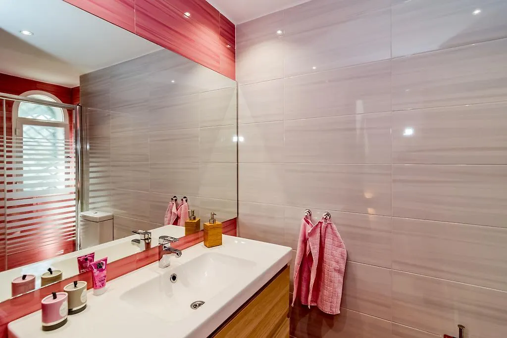 Apartment Se - Spacious Modern Townhouse In Nueva Andalucia Marbella